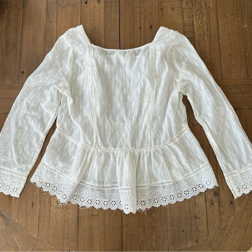 ANTHROPOLOGIE Meadow Rue Embroidered Eyelet Peplum Top Women’s 10 Feminine